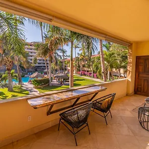 casa-reposado.cabosanlucashotelsmexico.com/